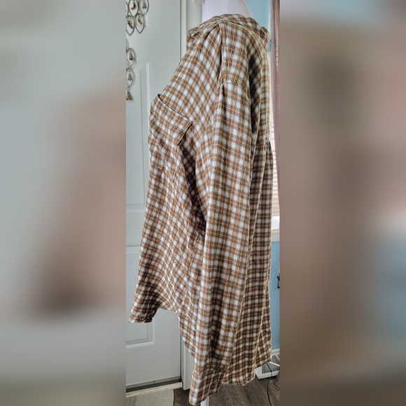 Pilcro Anthtopologie Crinkle Plaid Button-Up Women's L Cream Olive & Pink Flowy - Picture 2 of 12